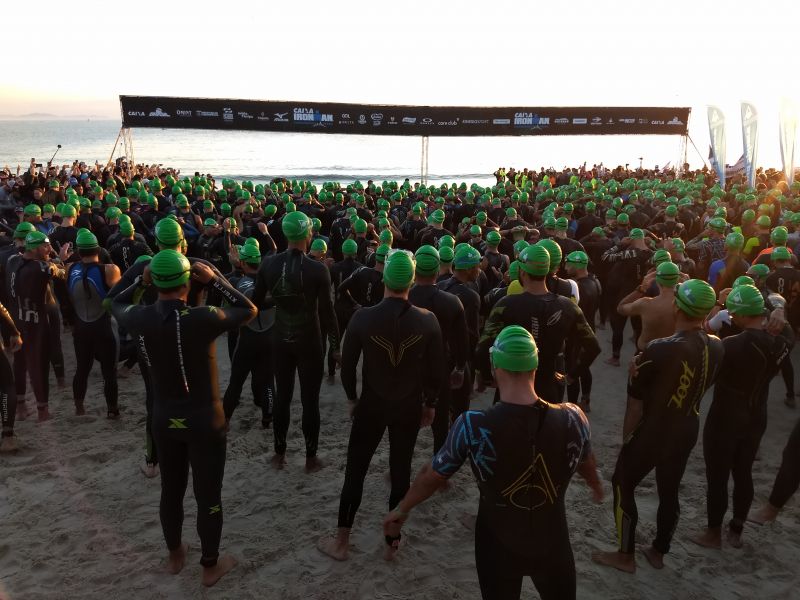 Ironman Florianópolis com atletas de 44  países